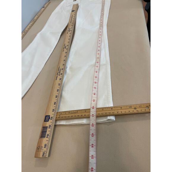 White House Black Market Jeans Womens 0R White Skinny Flare Minimalist Luxury - Picture 9 of 10